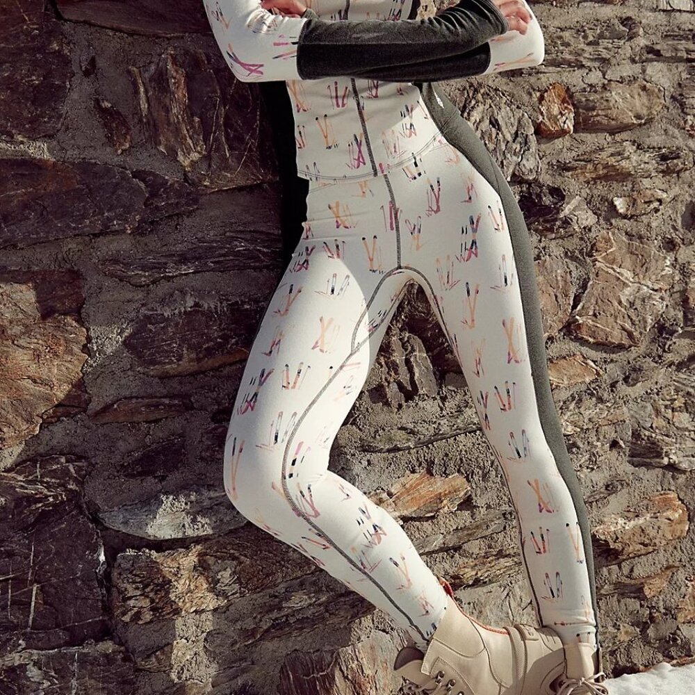 NWT - FreePeople Movement Ski Leggings. Size: XS (FP Movement by Free People)